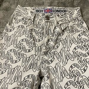 Vintage Boy London Graphic Mom Black and White Jeans
